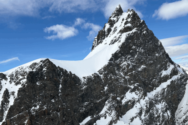 Trágico en los Alpes: 6 vidas perdidas en accidentes montañosos en Suiza