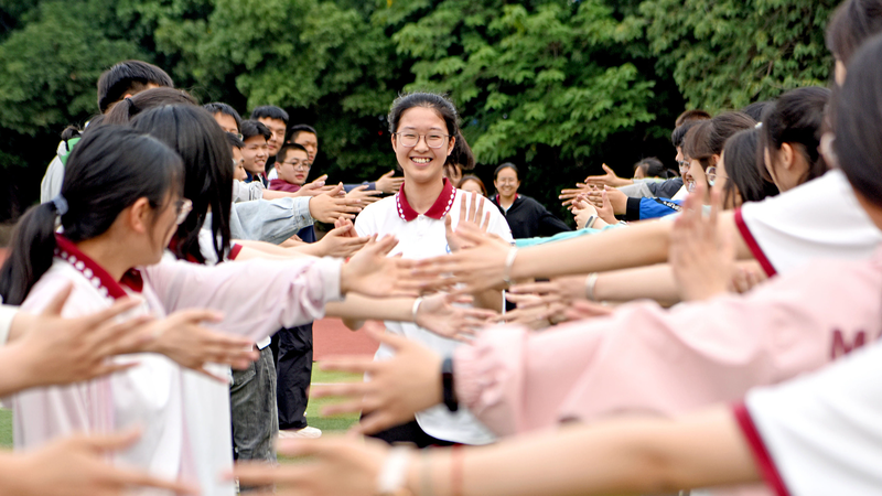13_35M_Estudiantes_se_Preparan_para_el_Gaokao_en_el_Continente_Chino