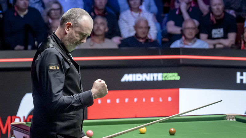 Williams sorprende a Trump para preparar una final clásica de snooker