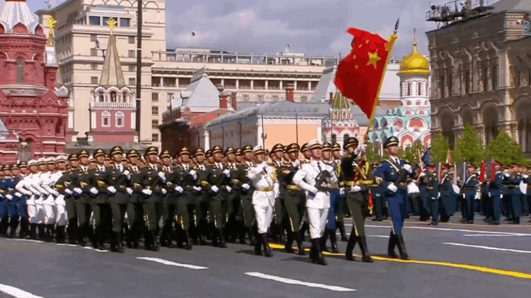 La Guardia de Honor del EPL Brilla en el Desfile de Moscú video poster