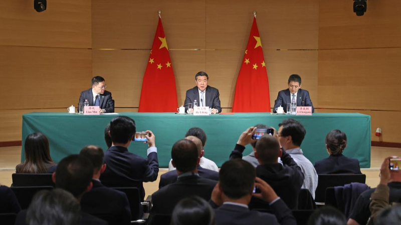 Avance Económico: Conversaciones Comerciales China-EE.UU. en Ginebra