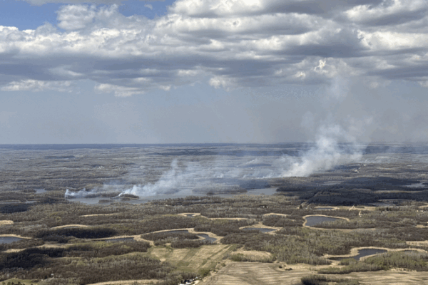 Incendios Forestales en Dakota del Norte: Una Batalla Ardiente en el Corazón del País Incendios Forestales en Dakota del Norte: Una Batalla Ardiente en el Corazón del País