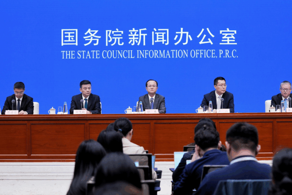 El auge del comercio entre China y los países de Europa Central y Oriental abre nuevas oportunidades de inversión El auge del comercio entre China y los países de Europa Central y Oriental abre nuevas oportunidades de inversión