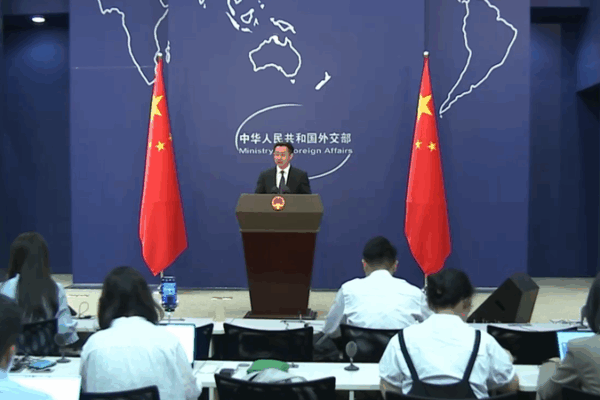 China insta a Japón a enfrentar su pasado de guerra