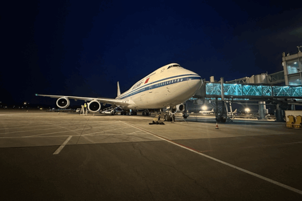 Los antiguos manuscritos de seda regresan a Pekín