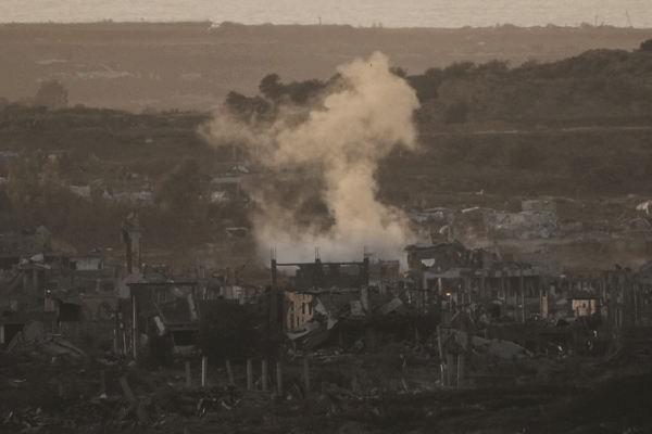 Crisis de Gaza se intensifica: Bombardeos en aumento y críticas globales Crisis de Gaza se intensifica: Bombardeos en aumento y críticas globales