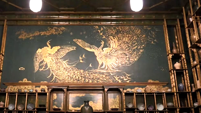 Habitación del Pavo Real: 150 Años de Legado de la Porcelana China video poster