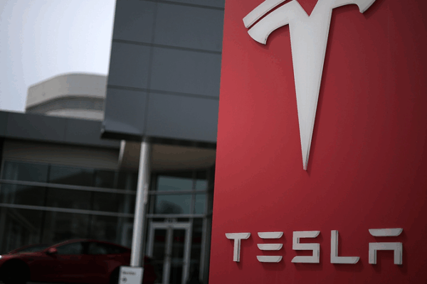 La junta de Tesla explora transición de CEO en medio de desafíos de mercado La junta de Tesla explora transición de CEO en medio de desafíos de mercado
