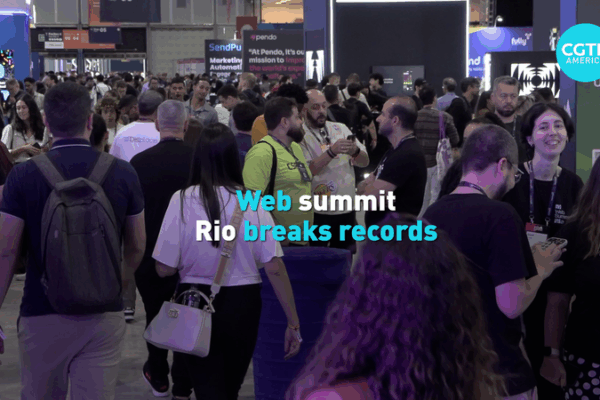 Web Summit Rio Rompe Récord de Asistencia Web Summit Rio Rompe Récord de Asistencia video poster