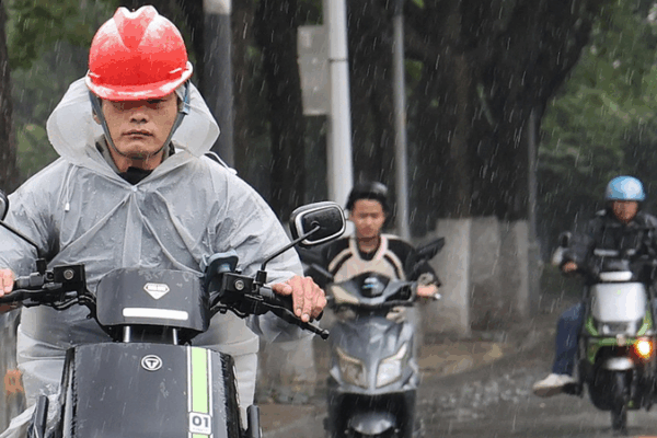 Alertas_Amarillas_en_China__Lluvias_Fuertes_y_Tormentas_en_Camino