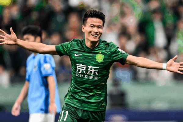 Beijing_Guoan_asegura_la_quinta_victoria_consecutiva_en_emocionante_enfrentamiento_de_la_CSL