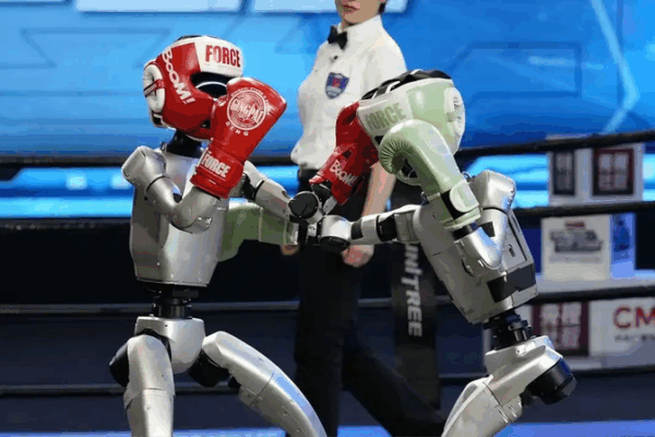 Boxeo_de_humanoides__robots_entran_al_ring_de_Hangzhou video poster