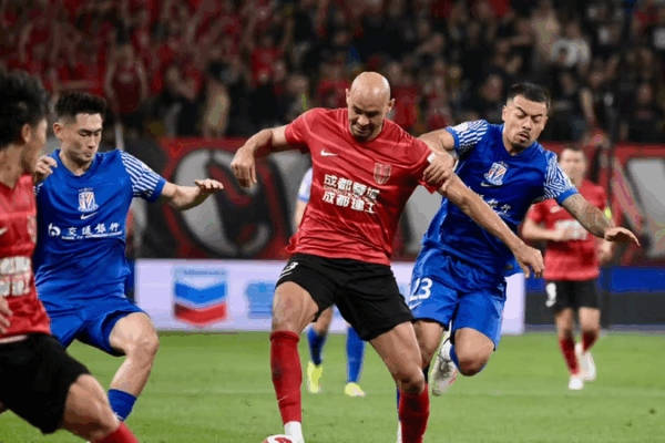 CSL Enfrentamientos: Chengdu Supera a Shenhua, Qingdao Gana en Grande CSL_Enfrentamientos__Chengdu_Supera_a_Shenhua__Qingdao_Gana_en_Grande
