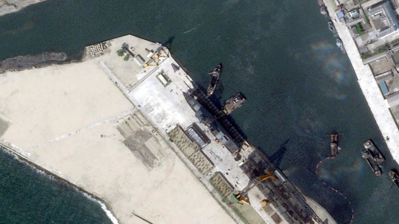 Corea_del_Norte_detiene_a_tres_funcionarios_por_accidente_en_el_lanzamiento_de_un_buque_de_guerra