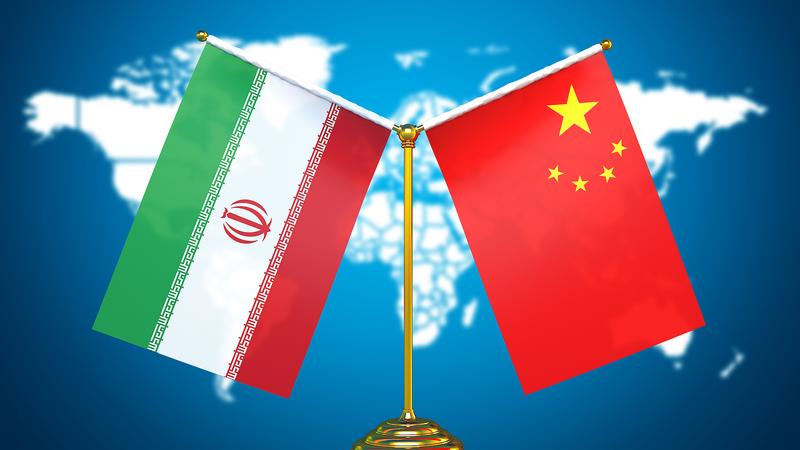 China apoya el diálogo nuclear pacífico de Irán, dice Wang Yi