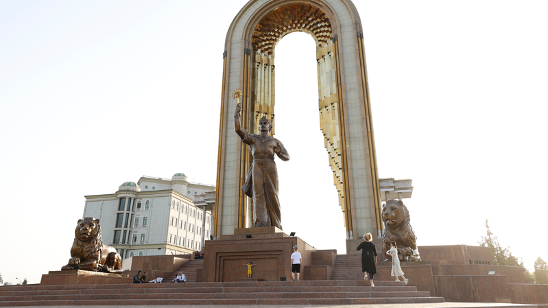 Dushanbe__Una_vibrante_mezcla_del_legado_tayiko
