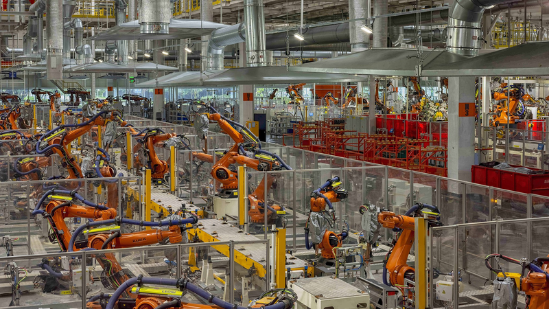 Ley histórica empodera al sector privado en el continente chino