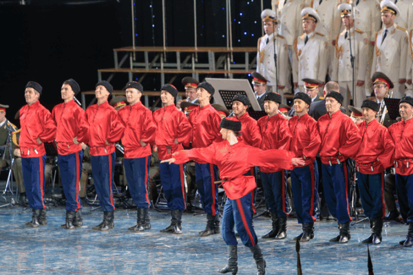 El Conjunto Alexandrov Une Culturas en China El_Conjunto_Alexandrov_Une_Culturas_en_China