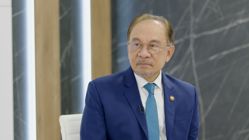 El_primer_ministro_de_Malasia__BRICS_une_al_Sur_Global video poster