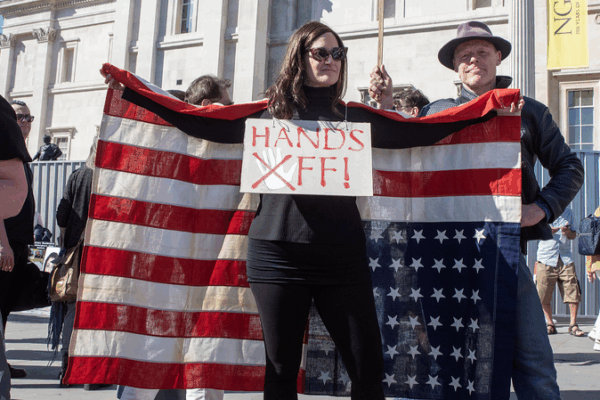 Encuesta__La_imprevisibilidad_comercial_de_Trump_genera_cambios_globales