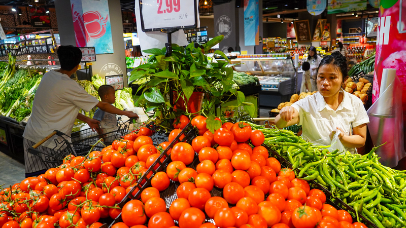 La inflación al consumidor en China aumenta mientras el PPI disminuye en abril