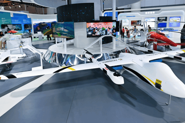 Xi felicita la 20ª Feria de China Occidental en Chengdu