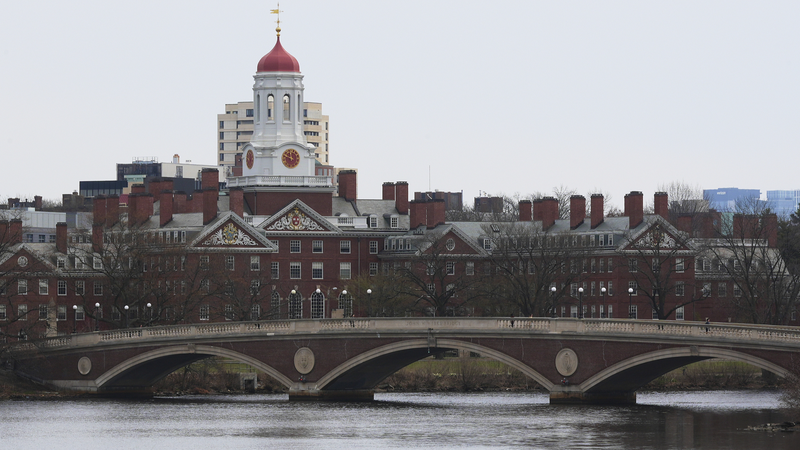 Juez Bloquea la Prohibición de Trump a Estudiantes Internacionales en Harvard