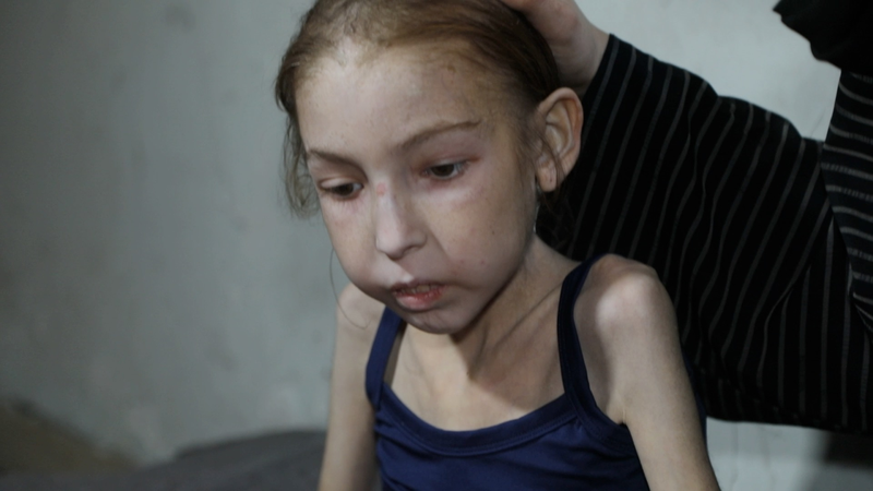 Súplica de una niña en Gaza: 'Solo quiero volver a ser una niña' en medio de la crisis video poster