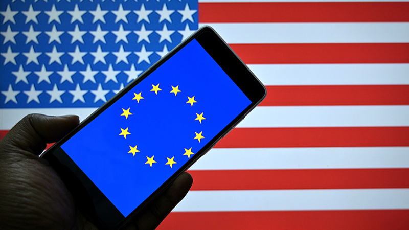 La_UE_promete_acuerdo_comercial_con_EE_UU__en_medio_de_giros_sobre_aranceles