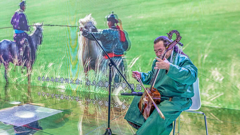 La_feria_de_Shenzhen_brilla_con_patrimonio_cultural_chino