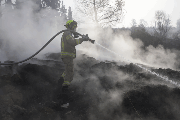 Incendios forestales provocan evacuaciones urgentes en el Día de los Caídos en Israel