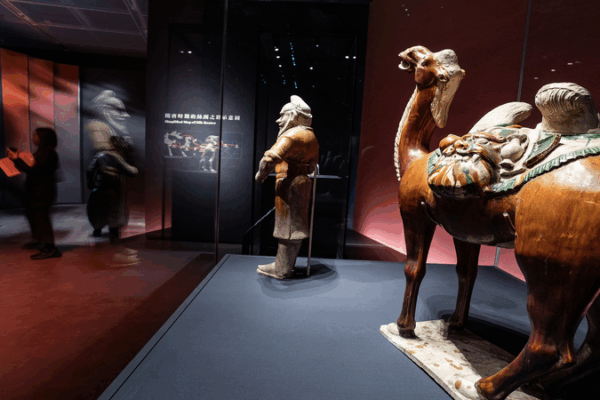 Museos_uniendo_pasado_y_presente__preservando_el_patrimonio_cultural video poster