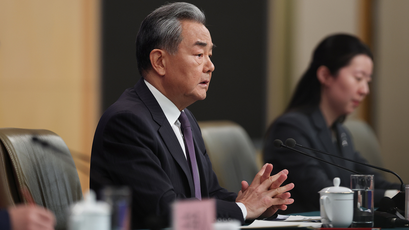 Wang Yi Promueve Vínculos Más Profundos: Impulsando la Cooperación entre China Continental y LAC