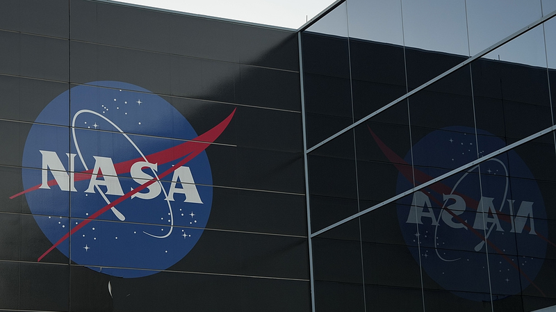 Presupuesto Espacial de Trump 2026: Recortes en la Luna, Enfoque en Marte Presupuesto_Espacial_de_Trump_2026__Recortes_en_la_Luna__Enfoque_en_Marte