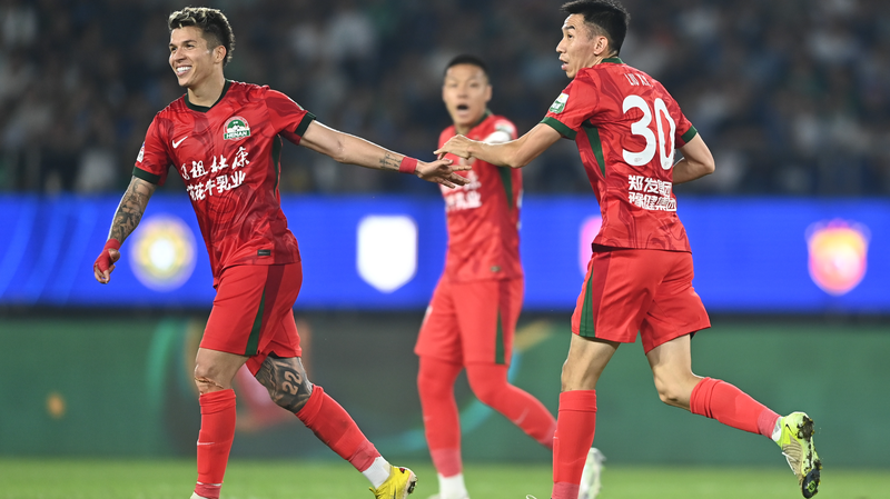 Empate tardío niega la victoria a Zhejiang; Yunnan en racha