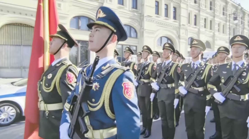 La Guardia del PLA Brilla en el Desfile del Día de la Victoria en Moscú video poster