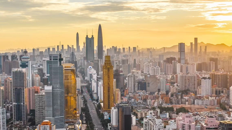 Conoce China: Donde la Tradición se Encuentra con la Innovación video poster