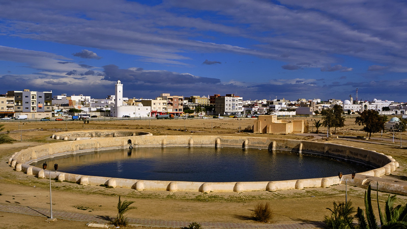 Kairouan: La joya cultural intemporal de Túnez Kairouan: La joya cultural intemporal de Túnez video poster