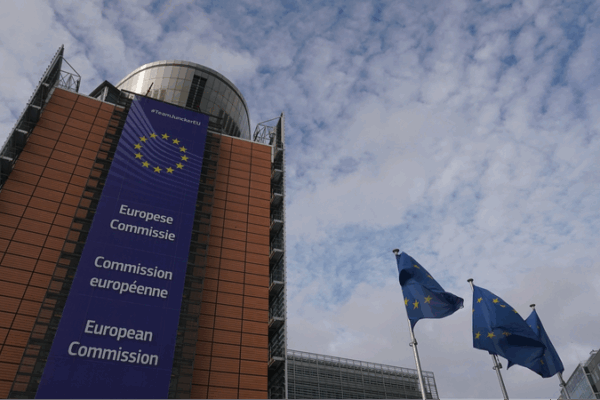 La UE se inclina hacia Asia y la autonomía estratégica ante los aranceles de EE.UU. La UE se inclina hacia Asia y la autonomía estratégica ante los aranceles de EE.UU.