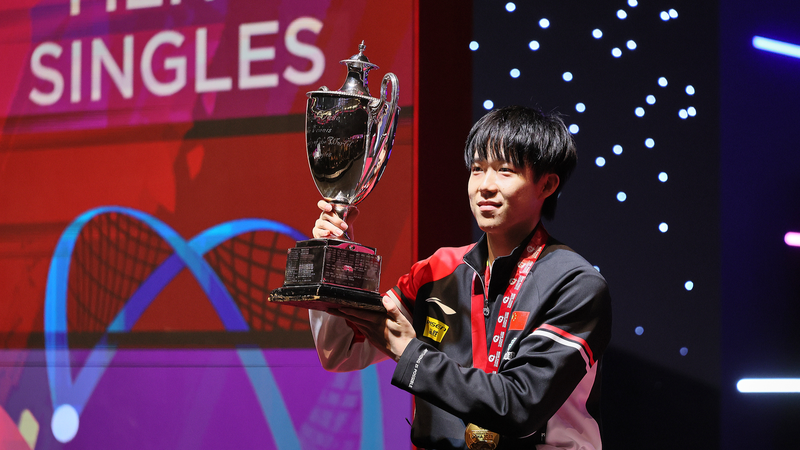 Wang_Chuqin_domina_el_Campeonato_Mundial_de_Tenis_de_Mesa