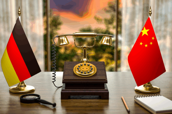 Wang Yi pide a Alemania oponerse al unilateralismo y fomentar el comercio Wang_Yi_pide_a_Alemania_oponerse_al_unilateralismo_y_fomentar_el_comercio
