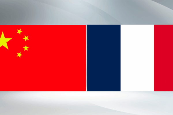 Xi Jinping y Macron se conectan por teléfono Xi Jinping y Macron se conectan por teléfono