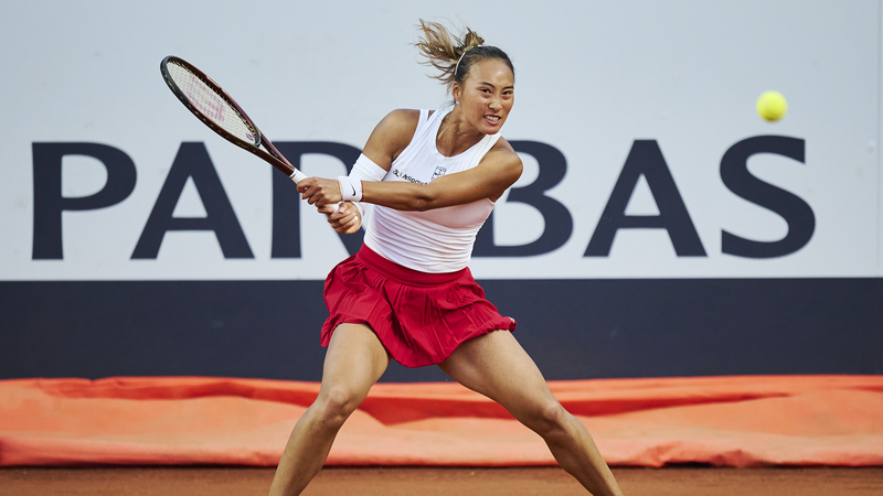 Zheng_Qinwen_Avanza_a_los_Octavos_de_Final_del_Abierto_de_Italia