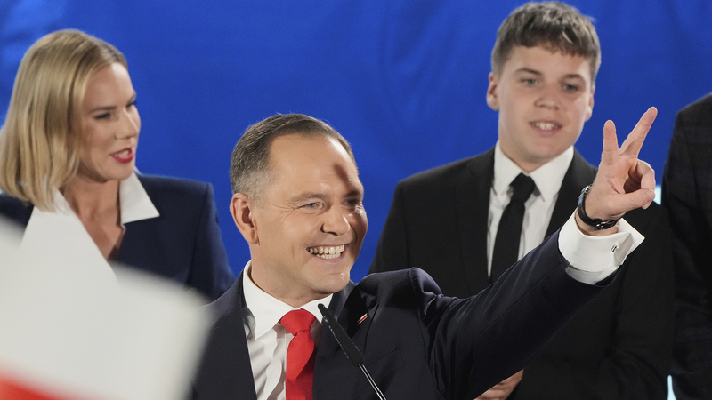 Karol Nawrocki sorprende a Polonia en una reñida segunda vuelta presidencial