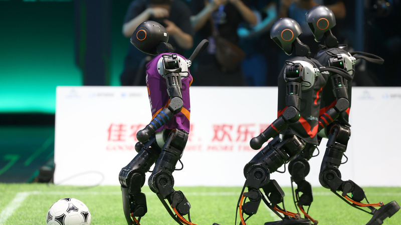 Tsinghua triunfa en el enfrentamiento de fútbol de robots 3x3 impulsado por IA