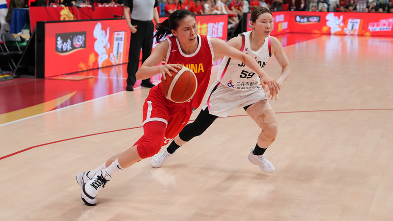 China mujeres dominan a Japón 93-61 en calentamiento de la Copa Asia