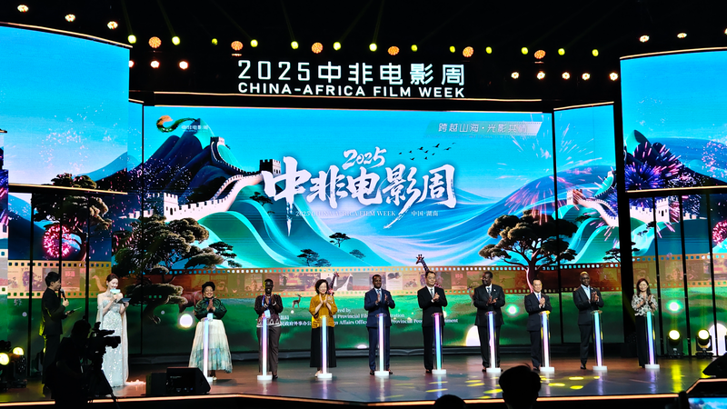 Cineastas_Africanos_Deslumbran_Changsha_en_la_Semana_de_Cine