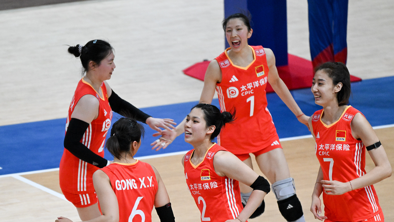 China vence a Japón en un emocionante partido de voleibol 3-1