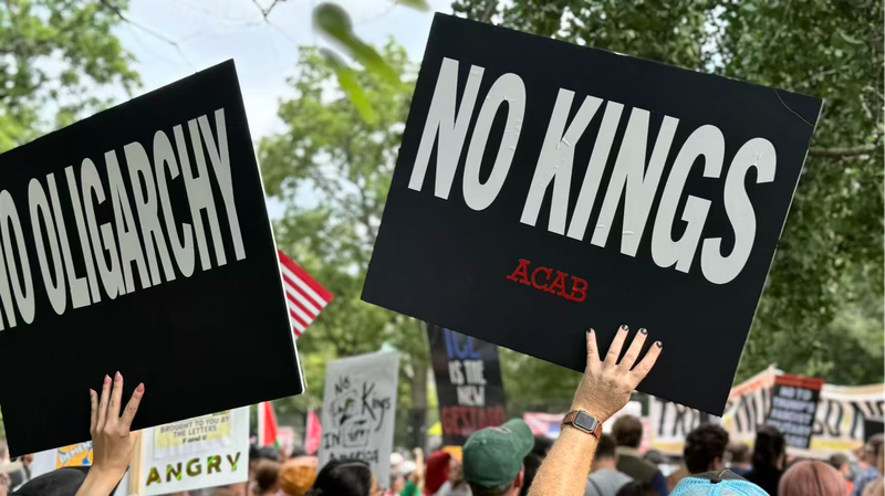 El desfile de Trump desata protestas a nivel nacional El_desfile_de_Trump_desata_protestas_a_nivel_nacional