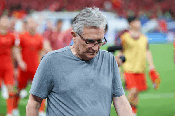 CFA despide al entrenador Ivankovic tras el revés en la clasificación para el Mundial